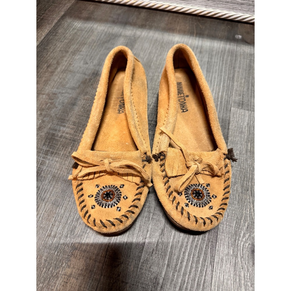 Minnetonka Me To We Tan Suede Beaded Moccasins Womens 5 Tan 407J